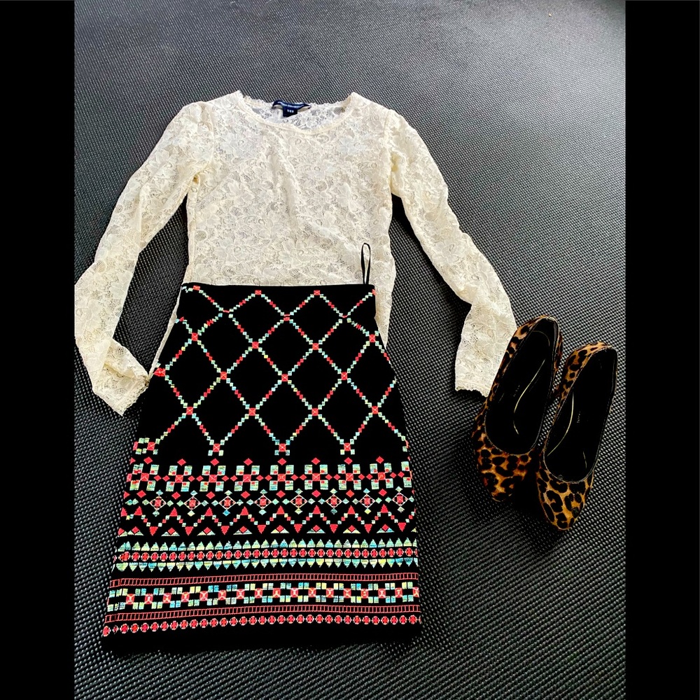 BCBG Jacquard skirt